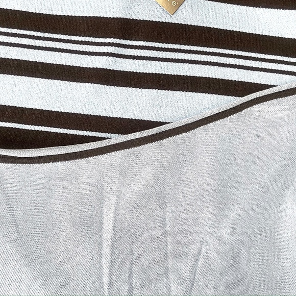 Women's 2 piece Dress. - Size M - NEW ITEM - Picture 5 of 7